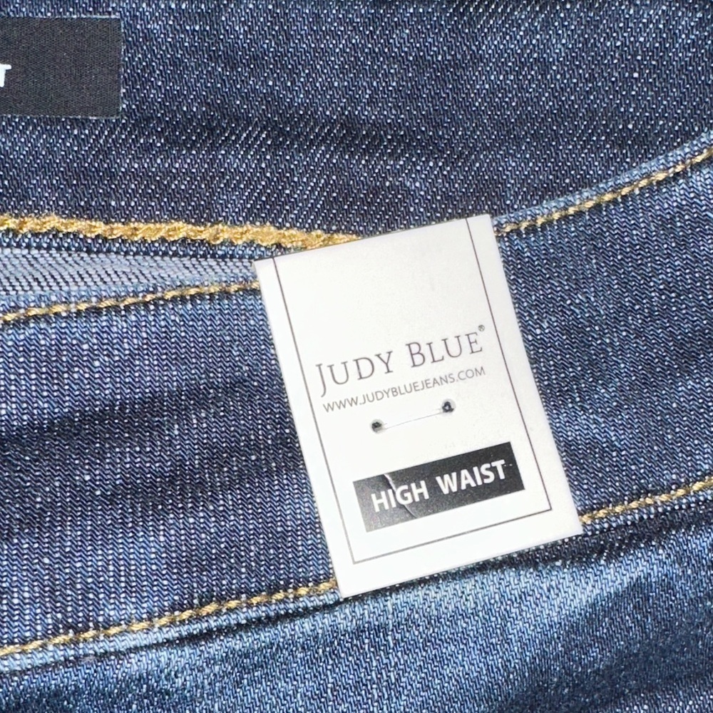 Judy Blue Dark Indigo Skinny Jeans -High Rise Raw Hem - Picture 2 of 7